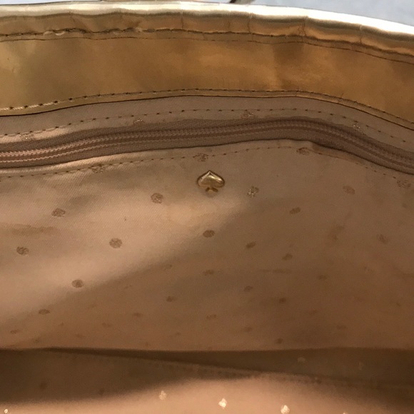 Kate Spade gold wicker pattern clutch w/ pockets - Picture 8 of 8